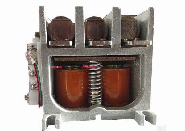 Контактор вакуумный КВТ-1,14-2,5/125 У3 110В ЭТК