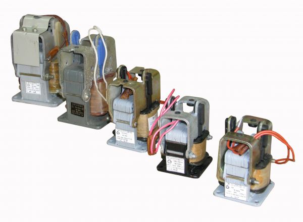 Электромагнит ЭМ33-61311 220В